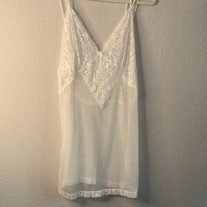 Elegant White Lace Chemise